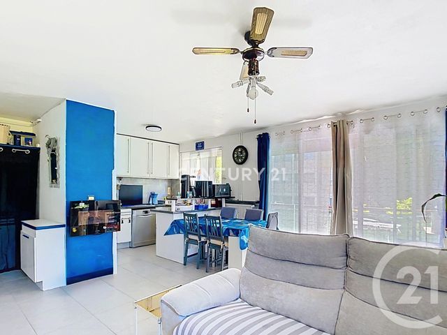 Appartement F4 &agrave; vendre - 4 pi&egrave;ces - 75,05 m2 - Aubagne - 13 - PROVENCE-ALPES-COTE-D-AZUR