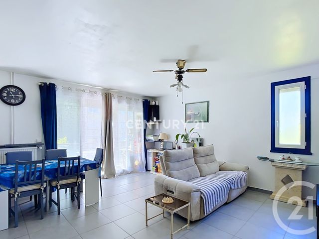 Appartement F4 &agrave; vendre - 4 pi&egrave;ces - 75,05 m2 - Aubagne - 13 - PROVENCE-ALPES-COTE-D-AZUR