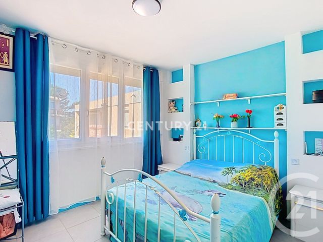 Appartement F4 &agrave; vendre - 4 pi&egrave;ces - 75,05 m2 - Aubagne - 13 - PROVENCE-ALPES-COTE-D-AZUR