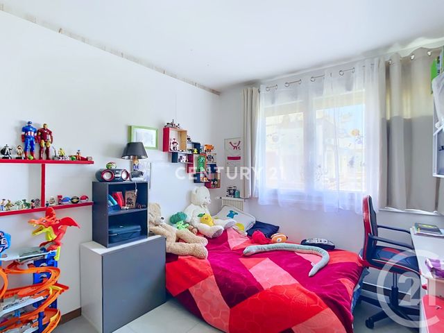 Appartement F4 &agrave; vendre - 4 pi&egrave;ces - 75,05 m2 - Aubagne - 13 - PROVENCE-ALPES-COTE-D-AZUR