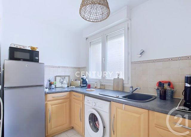 Appartement F2 &agrave; vendre - 2 pi&egrave;ces - 47,18 m2 - Aubagne - 13 - PROVENCE-ALPES-COTE-D-AZUR