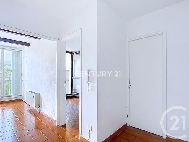 Appartement F3 &agrave; vendre - 3 pi&egrave;ces - 66,50 m2 - Aubagne - 13 - PROVENCE-ALPES-COTE-D-AZUR