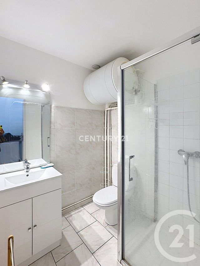 Maison &agrave; louer - 4 pi&egrave;ces - 164,74 m2 - Marseille - 13012 - PROVENCE-ALPES-COTE-D-AZUR