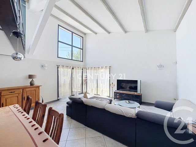 Maison &agrave; louer - 4 pi&egrave;ces - 164,74 m2 - Marseille - 13012 - PROVENCE-ALPES-COTE-D-AZUR