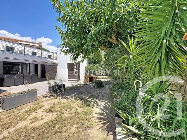 Maison &agrave; louer - 4 pi&egrave;ces - 164,74 m2 - Marseille - 13012 - PROVENCE-ALPES-COTE-D-AZUR