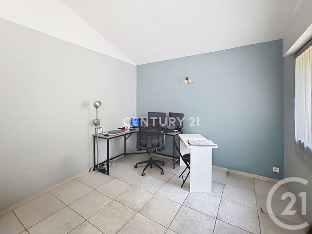 Maison &agrave; louer - 4 pi&egrave;ces - 164,74 m2 - Marseille - 13012 - PROVENCE-ALPES-COTE-D-AZUR