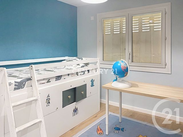 Appartement T3 &agrave; louer - 3 pi&egrave;ces - 63,53 m2 - Aubagne - 13 - PROVENCE-ALPES-COTE-D-AZUR