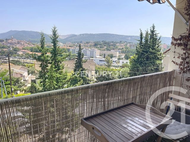 Appartement T3 &agrave; louer - 3 pi&egrave;ces - 63,53 m2 - Aubagne - 13 - PROVENCE-ALPES-COTE-D-AZUR