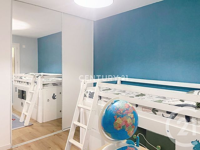Appartement T3 &agrave; louer - 3 pi&egrave;ces - 63,53 m2 - Aubagne - 13 - PROVENCE-ALPES-COTE-D-AZUR