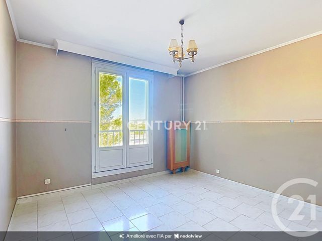 Appartement 3/4 &agrave; vendre - 4 pi&egrave;ces - 86,85 m2 - Aubagne - 13 - PROVENCE-ALPES-COTE-D-AZUR