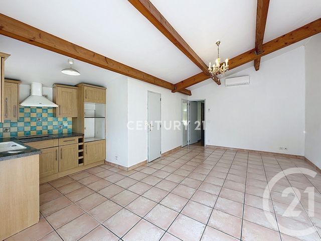 Maison &agrave; louer - 5 pi&egrave;ces - 122,65 m2 - Aubagne - 13 - PROVENCE-ALPES-COTE-D-AZUR
