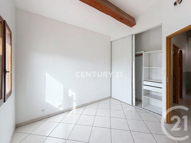 Maison &agrave; louer - 5 pi&egrave;ces - 122,65 m2 - Aubagne - 13 - PROVENCE-ALPES-COTE-D-AZUR