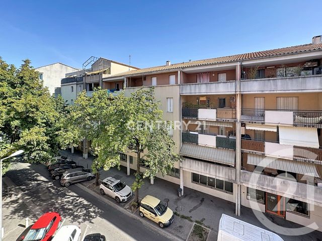 Appartement Studio &agrave; louer - 1 pi&egrave;ce - 27,53 m2 - Aubagne - 13 - PROVENCE-ALPES-COTE-D-AZUR