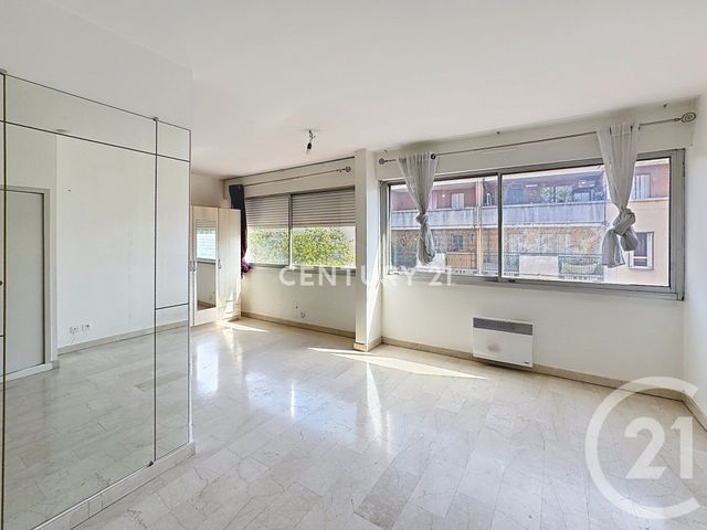 Appartement Studio &agrave; louer - 1 pi&egrave;ce - 27,53 m2 - Aubagne - 13 - PROVENCE-ALPES-COTE-D-AZUR