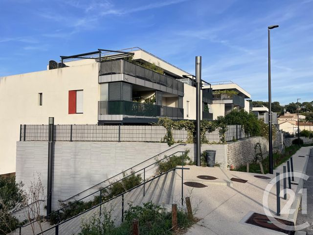 Appartement T3 &agrave; louer - 3 pi&egrave;ces - 64,96 m2 - Aubagne - 13 - PROVENCE-ALPES-COTE-D-AZUR