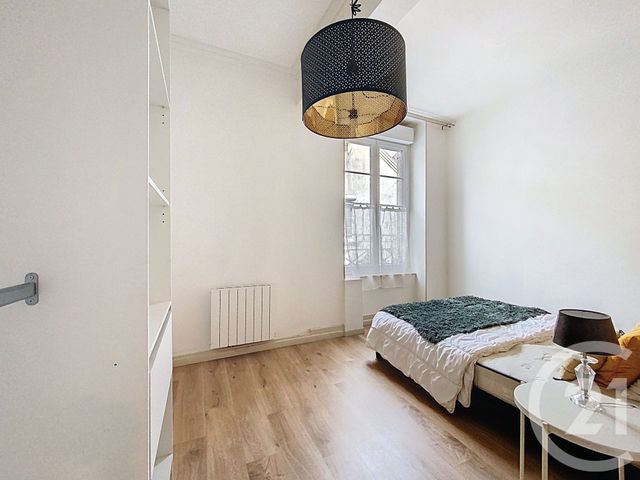 Appartement F5 &agrave; louer - 5 pi&egrave;ces - 78,26 m2 - Cholet - 49 - PAYS-DE-LOIRE