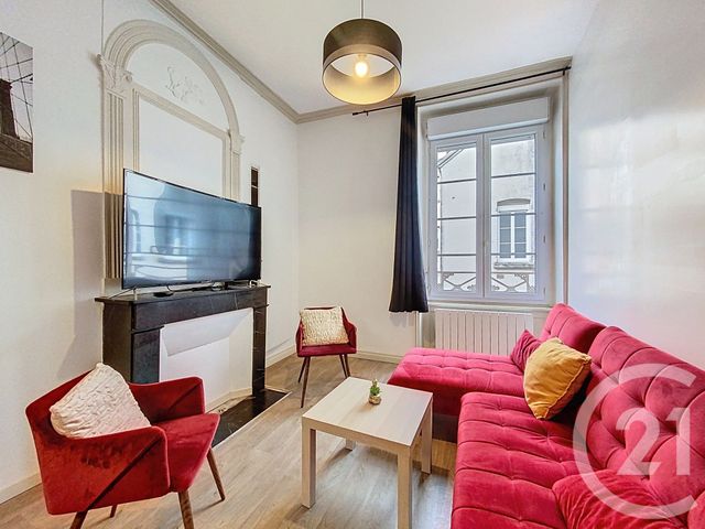 Appartement F5 &agrave; louer - 5 pi&egrave;ces - 78,26 m2 - Cholet - 49 - PAYS-DE-LOIRE