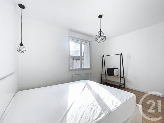 Maison &agrave; louer - 4 pi&egrave;ces - 66,20 m2 - Cholet - 49 - PAYS-DE-LOIRE