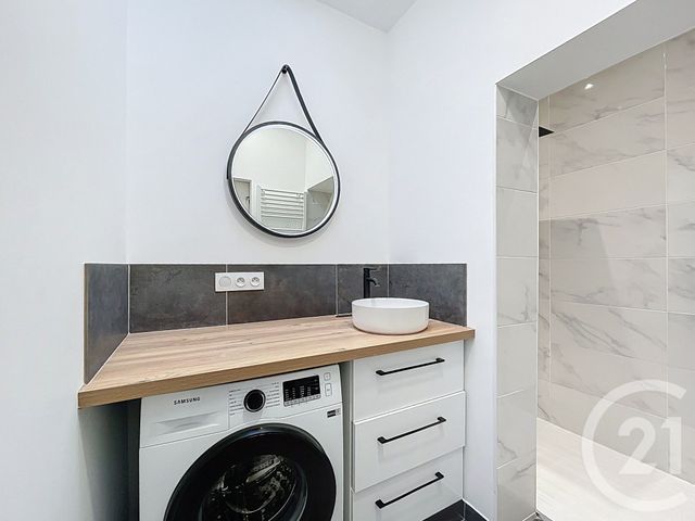 Maison &agrave; louer - 4 pi&egrave;ces - 66,20 m2 - Cholet - 49 - PAYS-DE-LOIRE