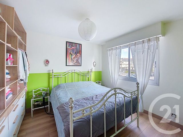 Appartement F4 à vendre - 5 pièces - 96,72 m2 - Cholet - 49 - PAYS-DE-LOIRE