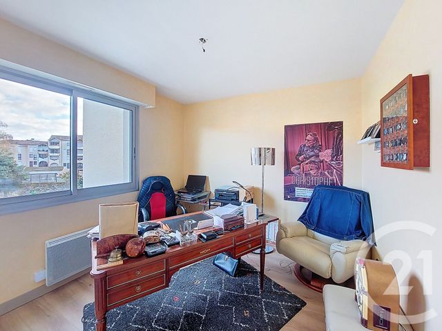 Appartement F4 à vendre - 5 pièces - 96,72 m2 - Cholet - 49 - PAYS-DE-LOIRE