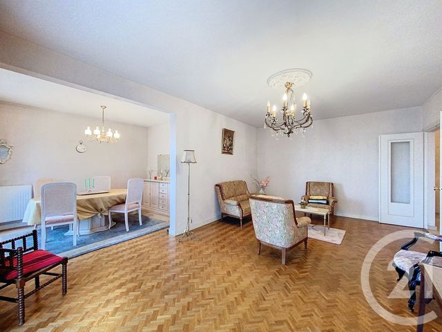 Appartement T4 à vendre - 4 pièces - 101 m2 - Cholet - 49 - PAYS-DE-LOIRE