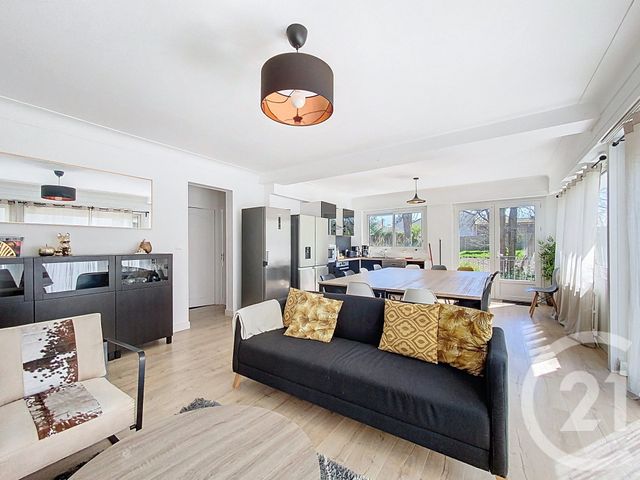 Maison à vendre - 12 pièces - 182,09 m2 - Cholet - 49 - PAYS-DE-LOIRE