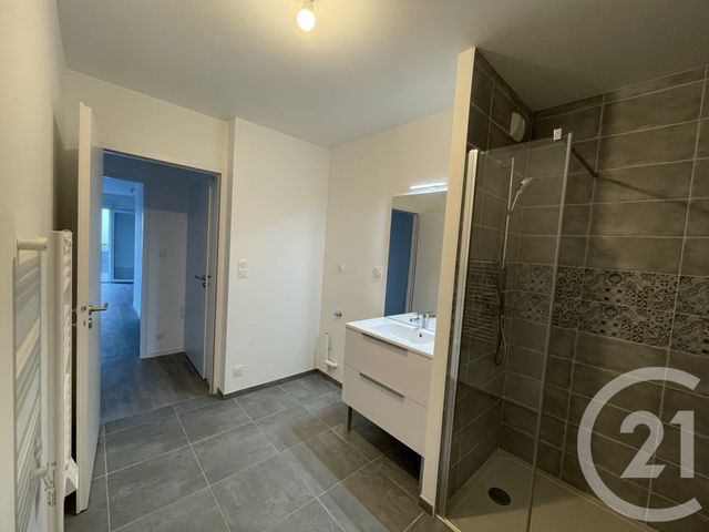 Appartement F3 à vendre - 3 pièces - 68,48 m2 - Cholet - 49 - PAYS-DE-LOIRE