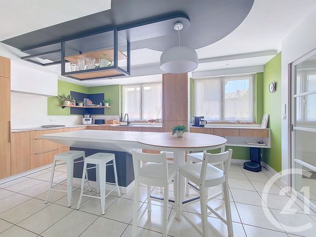 Maison à vendre - 9 pièces - 200 m2 - Cholet - 49 - PAYS-DE-LOIRE