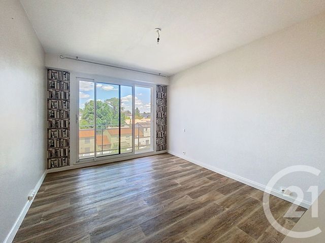 Appartement T3 à vendre - 3 pièces - 72,60 m2 - Cholet - 49 - PAYS-DE-LOIRE