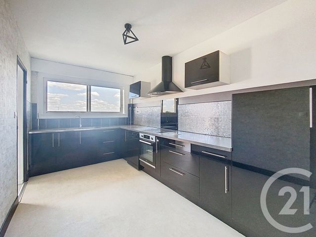 Appartement T3 à vendre - 3 pièces - 72,60 m2 - Cholet - 49 - PAYS-DE-LOIRE