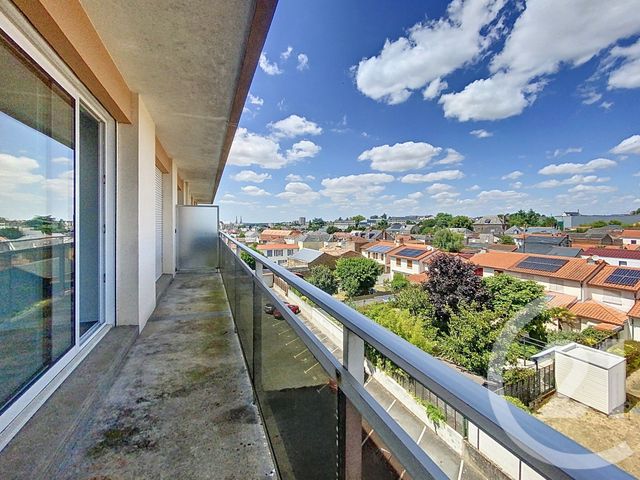 Appartement T3 à vendre - 3 pièces - 72,60 m2 - Cholet - 49 - PAYS-DE-LOIRE
