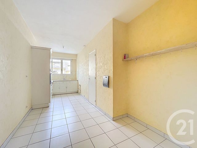 Appartement T4 à vendre - 5 pièces - 115 m2 - Cholet - 49 - PAYS-DE-LOIRE