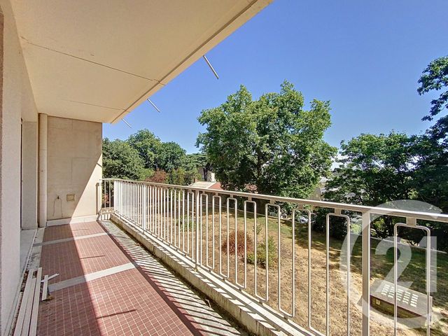 Appartement T4 à vendre - 4 pièces - 101 m2 - Cholet - 49 - PAYS-DE-LOIRE