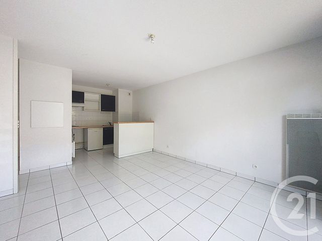 Appartement T2 à vendre - 2 pièces - 39,71 m2 - Cholet - 49 - PAYS-DE-LOIRE