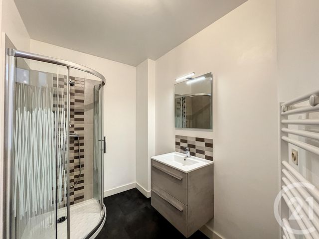 Maison à louer - 6 pièces - 130 m2 - Cholet - 49 - PAYS-DE-LOIRE