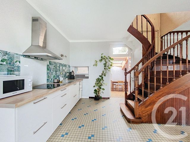 Maison &agrave; vendre - 6 pi&egrave;ces - 140 m2 - St Laurent Sur Sevre - 85 - PAYS-DE-LOIRE