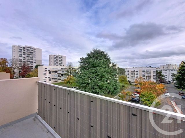 Appartement T3 à vendre - 3 pièces - 55 m2 - Cholet - 49 - PAYS-DE-LOIRE