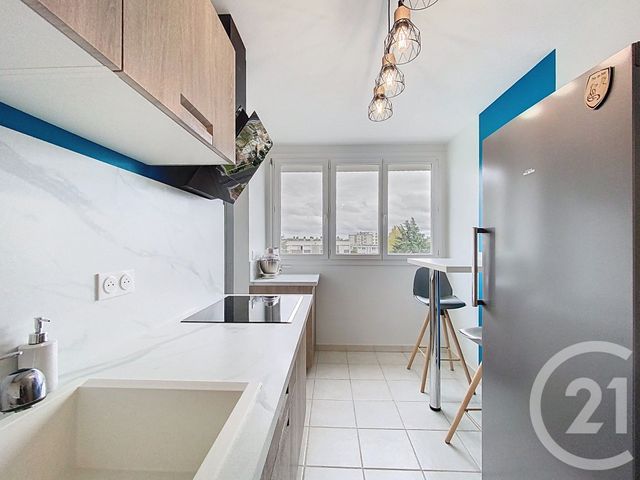 Appartement T3 à vendre - 3 pièces - 55 m2 - Cholet - 49 - PAYS-DE-LOIRE