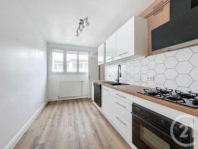 Appartement T4 à louer - 4 pièces - 69 m2 - Cholet - 49 - PAYS-DE-LOIRE