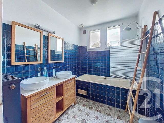 Maison à vendre - 9 pièces - 191 m2 - Cholet - 49 - PAYS-DE-LOIRE