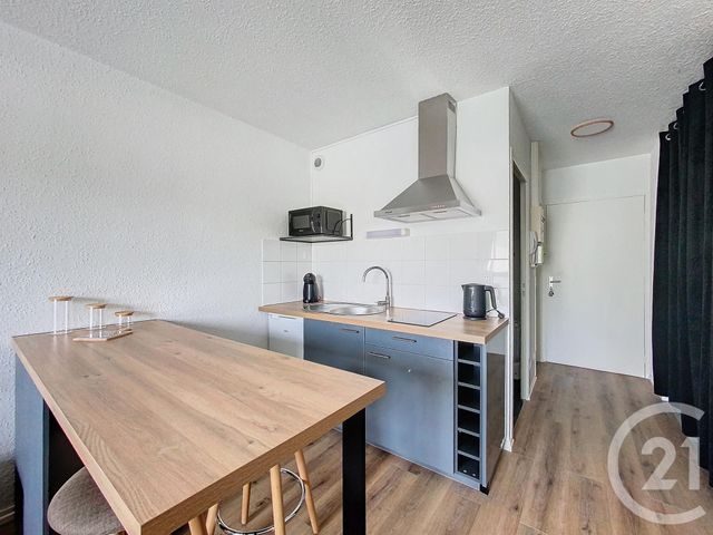 Appartement T1 &agrave; louer - 1 pi&egrave;ce - 24,41 m2 - Cholet - 49 - PAYS-DE-LOIRE
