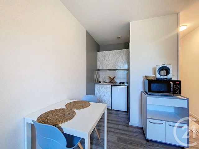 Appartement F1 &agrave; louer - 1 pi&egrave;ce - 19,70 m2 - Cholet - 49 - PAYS-DE-LOIRE