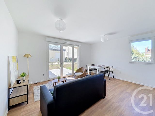 Appartement T3 &agrave; vendre - 3 pi&egrave;ces - 60,75 m2 - Cholet - 49 - PAYS-DE-LOIRE