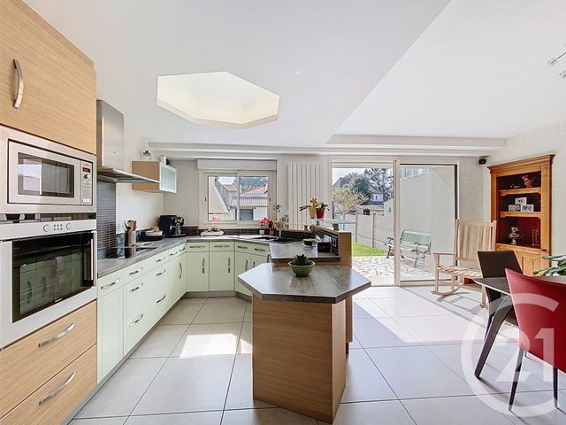 Maison &agrave; vendre - 8 pi&egrave;ces - 140 m2 - Cholet - 49 - PAYS-DE-LOIRE