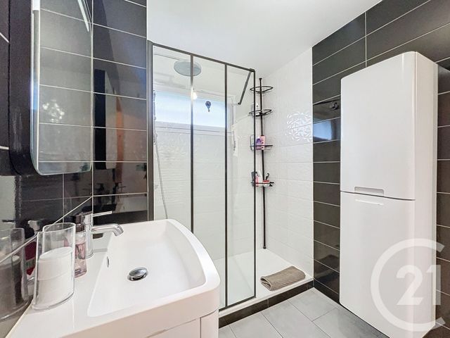 Appartement T5 &agrave; vendre - 6 pi&egrave;ces - 99 m2 - Cholet - 49 - PAYS-DE-LOIRE