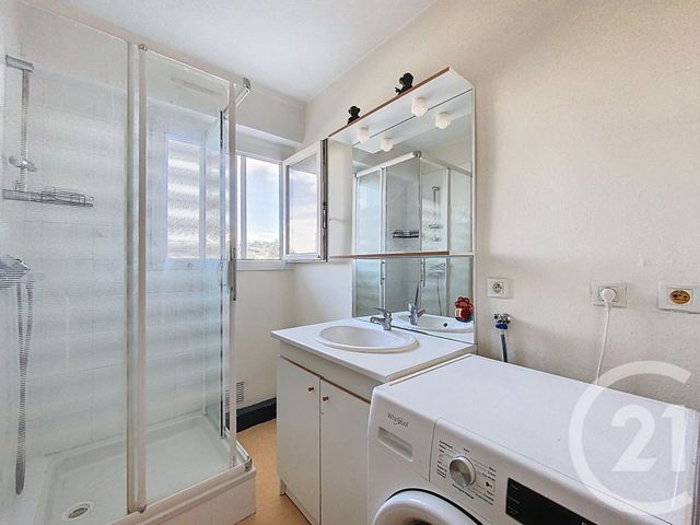 Appartement T3 &agrave; vendre - 3 pi&egrave;ces - 60,40 m2 - Cholet - 49 - PAYS-DE-LOIRE