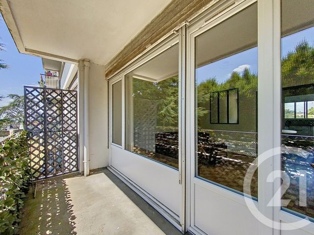 Appartement T3 &agrave; vendre - 3 pi&egrave;ces - 60,40 m2 - Cholet - 49 - PAYS-DE-LOIRE