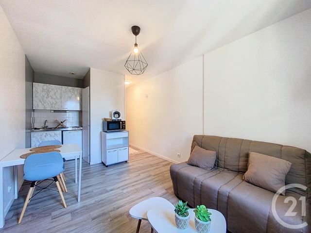 Appartement F1 &agrave; louer - 1 pi&egrave;ce - 19,70 m2 - Cholet - 49 - PAYS-DE-LOIRE