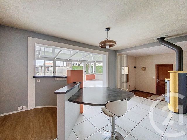 Maison &agrave; vendre - 7 pi&egrave;ces - 138 m2 - Le May Sur Evre - 49 - PAYS-DE-LOIRE